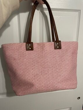 Pink Diamond-Pattern Canvas Tote with Brown Leather Handles